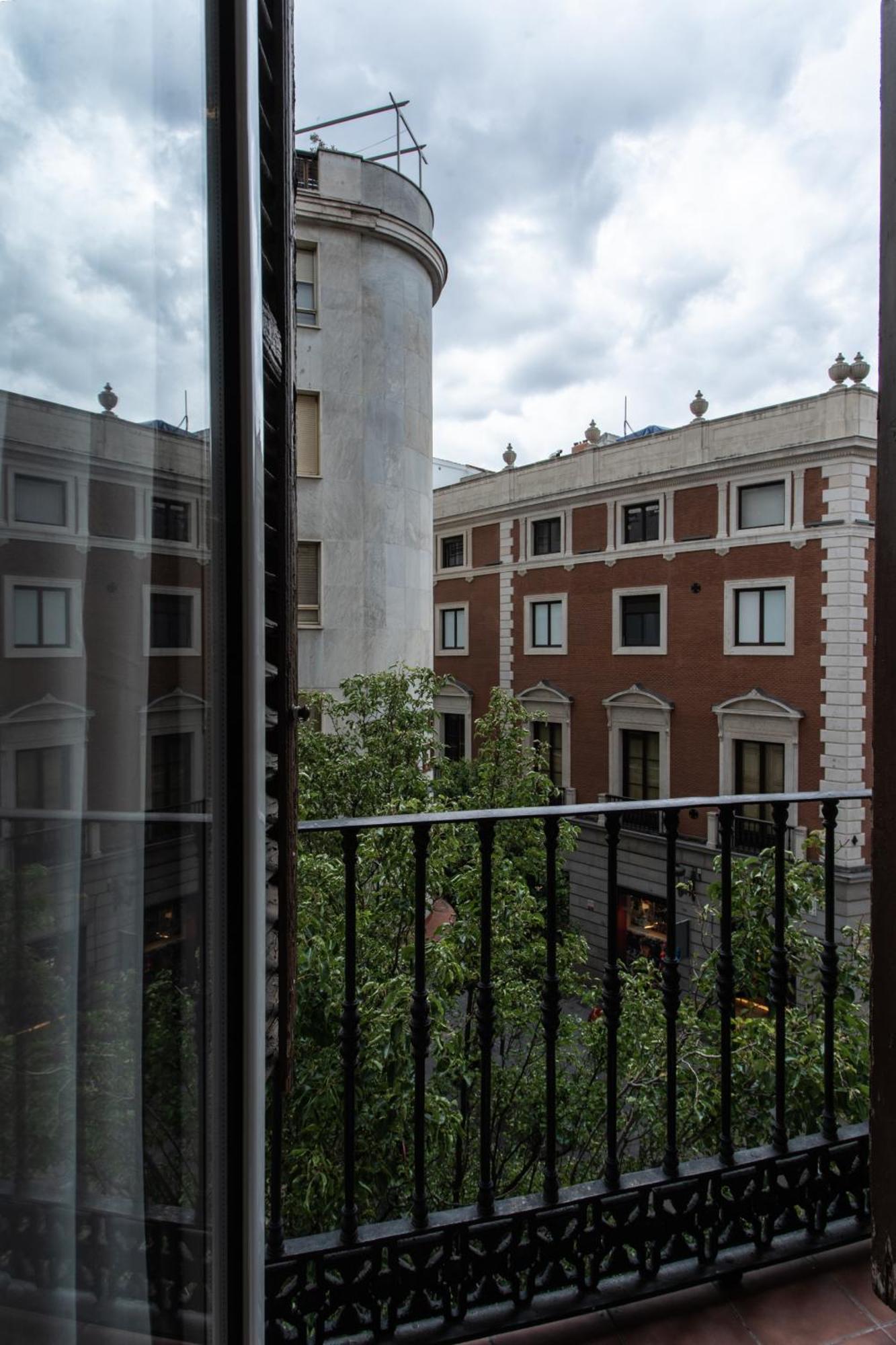 Suites You Zinc مدريد المظهر الخارجي الصورة
